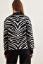 Women's Black Soft Textured Zebra Sweaterkzk- 19000899 - 2