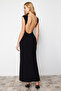 Siyah Sırt Dekolteli Fitted/Vücuda Oturan Maxi Esnek Örme Maxi Kalem Elbise TWOSS24EL00090