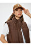 Zippered Stand Collar Buttoned Pocket Detailed Quilted Puffer Vest
