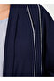 Overlock Seam Detail Crepe Abaya - 3