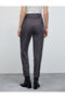 Carrot Trousers Pleated Pocket Detailed - 4
