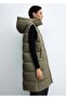 Hooded quilted vest - 8