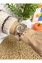 New Roman Numeral Stylish Design Quartz Women's Wristwatch - 4
