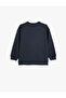 سويت شيرت للأولاد 5wkb10383tk باللون الأزرق الداكن - 2