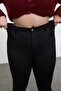 Siyah Yüksek Bel Dar Paça Esnek/Stretch Büyük Beden Skinny Jeans TBBAW23CJ00059 - 2