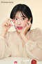 Intensely Pigmented and Shimmering Lip Balm Clio Crystal Glam Balm (03 Honey Cherry) - 8