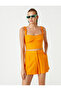 Crop Athlete with Strap Detail - 3