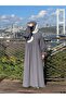 Ferace مع رداء رمادي