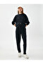 Soft Textured Sweatpants Skinny Leg