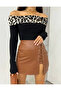 Flexible Fabric Leopard Madonna Collar Blouse