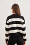 Women's Black Crew Neck Striped Knitwear Sweater Kzk-19000932 - 7