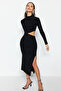 Siyah Cut Out Detaylı Shift/Düz Kesim Midi Örme Elbise TPRAW24EL00297 - 2