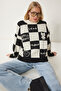 Women's Cream Black Checkerboard Patterned Knitwear Sweater yy00170 - 2