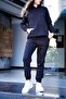 Women's 2-Piece Set Cotton & Wool Regular Hooded Kangaroo Pocket Elastic Leg Soft Sweatpants Set