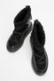 Di̇la Women's Black Faux Fur Snow Boots with Thick Soles - 2