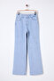 Açık Mavi Çiçek Nakışlı Yüksek Bel Wide Leg Geniş Paça %100 Pamuk Non-Stretch Jeans TWOSS25JE00047 - 6