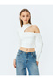 Off-The-Shoulder Window Detail Long Sleeve Crop T-Shirt - 3