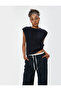 Sleeveless Sweater Knitted Textured Crew Neck