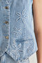 Açık Mavi Çiçek Nakışlı V Yaka Denim Yelek TWOSS25YE00003 - 4