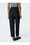 Pleat Detailed Pocket Carrot Cut Fabric Trousers - 4