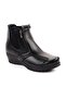 25652 Model Black Boots