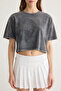 Antrasit Yıkamalı %100 Kalın Pamuklu Crop Örme T-Shirt TWOSS23TS00038 - 3