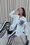 قميص نسائي كبير الحجم مطرز بنقش الفيل - إكرو - 8