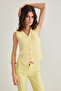 Sarı Fitted Düğmeli Crop Dokuma Yelek TWOSS21YE0009 - 2