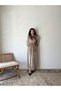 Rochie lungă de catifea bej - 3