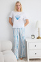 Beyaz-Mavi Çizgili Baskılı Baby Overlok Detaylı Üst Örme Alt Viskon Dokuma Pijama Takımı THMSS25PT00141