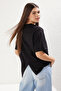 Siyah %100 Süprem Oversize/Geniş Kesim Asimetrik Sırt Detaylı Örme T-Shirt TWOSS25TS00040 - 5