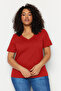 Kırmızı V Yaka Basic %100 Pamuk Örme T-Shirt TBBSS22BF0028