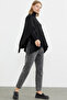 Loose Cut V-Neck Knitwear Poncho - Black - 3