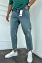 New season boyfriend fit men's ripped blue jeans