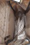حقيبة ظهر نسائية بيضاء متعددة الأقسام - 5