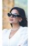 Rectangular Black Framed Unisex Sunglasses - 4