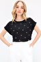 Women's Black Crew Neck Heart Pattern Stone Embroidered Zero Sleeve T-Shirt Alc-X13539