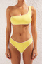 Sarı Nakışlı Tek Omuz Kaplı Regular Normal Bel Bikini Takımı TBESS25BT00020 - 3