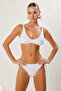 Beyaz Gipeli Bralette Kaplı Regular Normal Bel Bikini Takımı TBESS25BT00000
