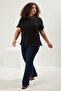 Siyah Yakası Taşlı Relaxed Fit %100 Pamuk Örme Büyük Beden T-shirt TBBSS25BF00021 - 3