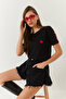 Women's Black Heart Embroidered Tshirt 60602008 - 2