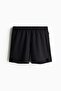 Mid-length running shorts in DryMove™