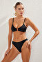 Siyah Aksesuarlı Bralette Kaplı Regular Normal Bel Bikini Takımı TBESS25BT00054 - 3
