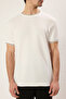 Beyaz Regular/Normal Kesim Dokulu Triko Bantlı T-Shirt TMNSS25TS00042 - 6