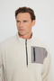Men's Beige Oversize Loose Cut Stand-Up Bato Collar Pocket Detailed Zipper Cold-Proof Fleece Sweatshirt - 4