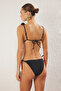 Siyah Üçgen Kaplı Çiçek Aplikeli Regular Bikini Takımı TBESS25BT00081 - 4