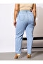 بنطلون جينز Mom Fit بمقاس كبير قابل للغسيل بالحامض - 5