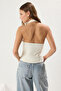 Ekru Fitted Tüvit Kumaş Çiçek Düğme Aksesuarlı Crop Örme Yelek TWOSS25YE00081 - 5