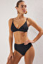Siyah Üçgen Hipster Yüksek Bel Kaplı Basic Bikini Takımı TBESS22BT0016 - 2