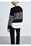 Combined Knit Pattern Sweater - 4